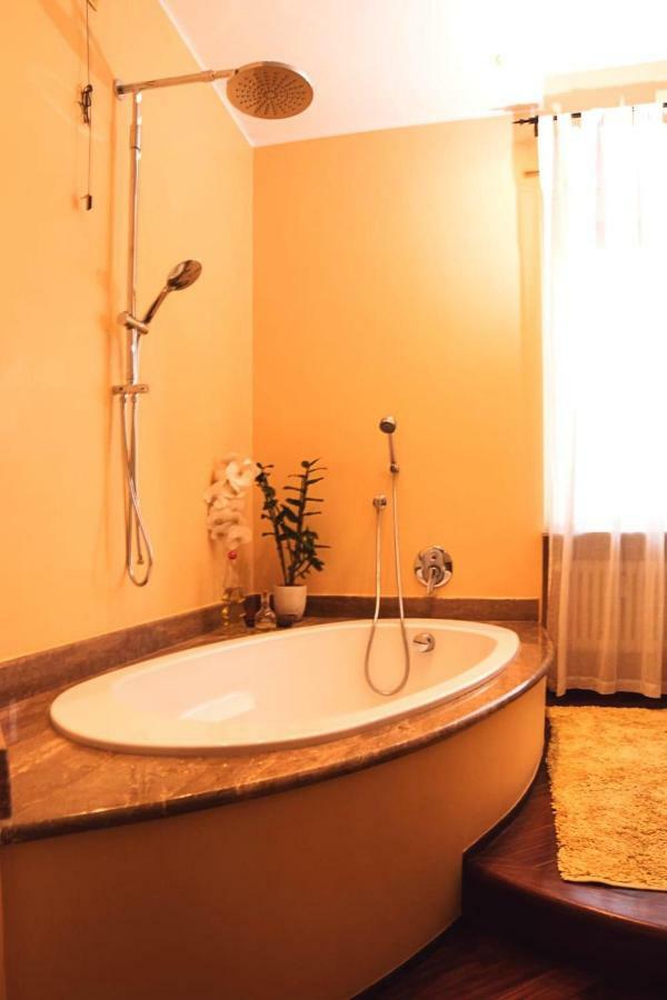 Light Charme Apartment *